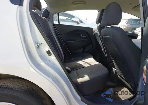 2016 Kia Rio Lx z USA, uszkodzony, nr VIN KNADM4A39G6638614